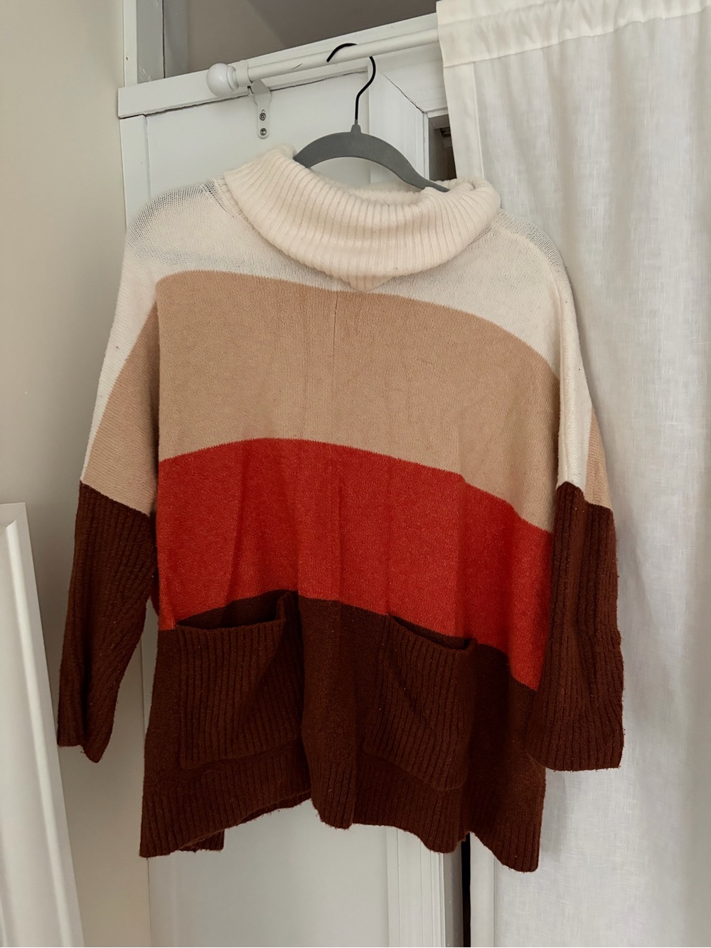 Cozy Colorblock Turtleneck Sweater - LOFT